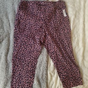 FREE SHIPPING-Old Navy Pixie pants, Size 18
